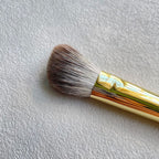 Snow Fox Hair Contour Brush head 2