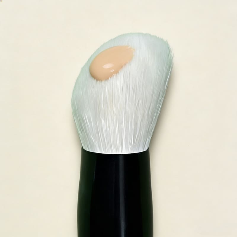 Sophienia Artisan Flawless Foundation & Powder Brush F05