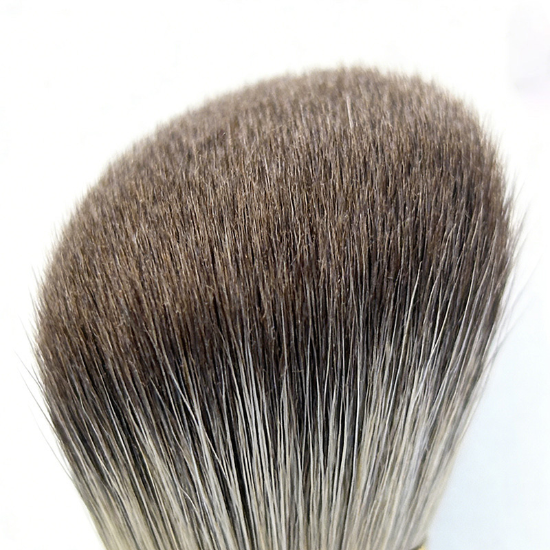 Dense natural fox & goat hair brush bristles with soft in brown and cream tones